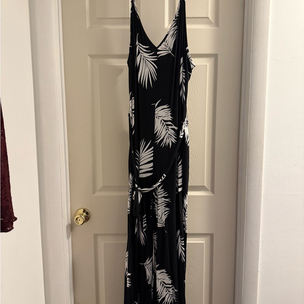 Fashion Nova Black and White Leaf Print Jumpsuit